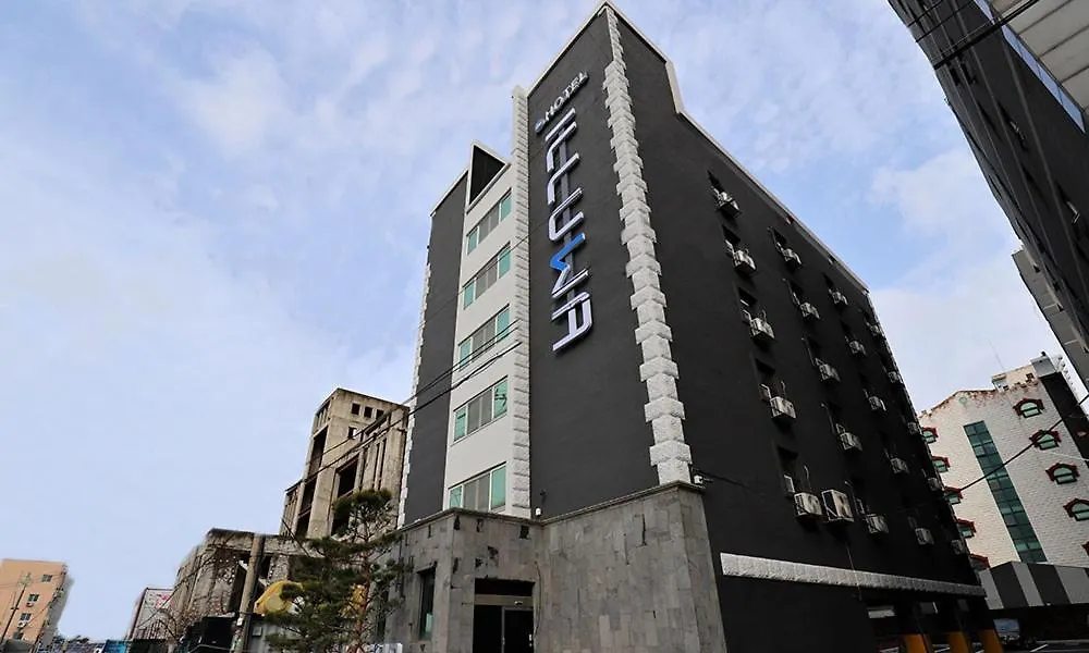 Incheon Illuwa Hotel contacts